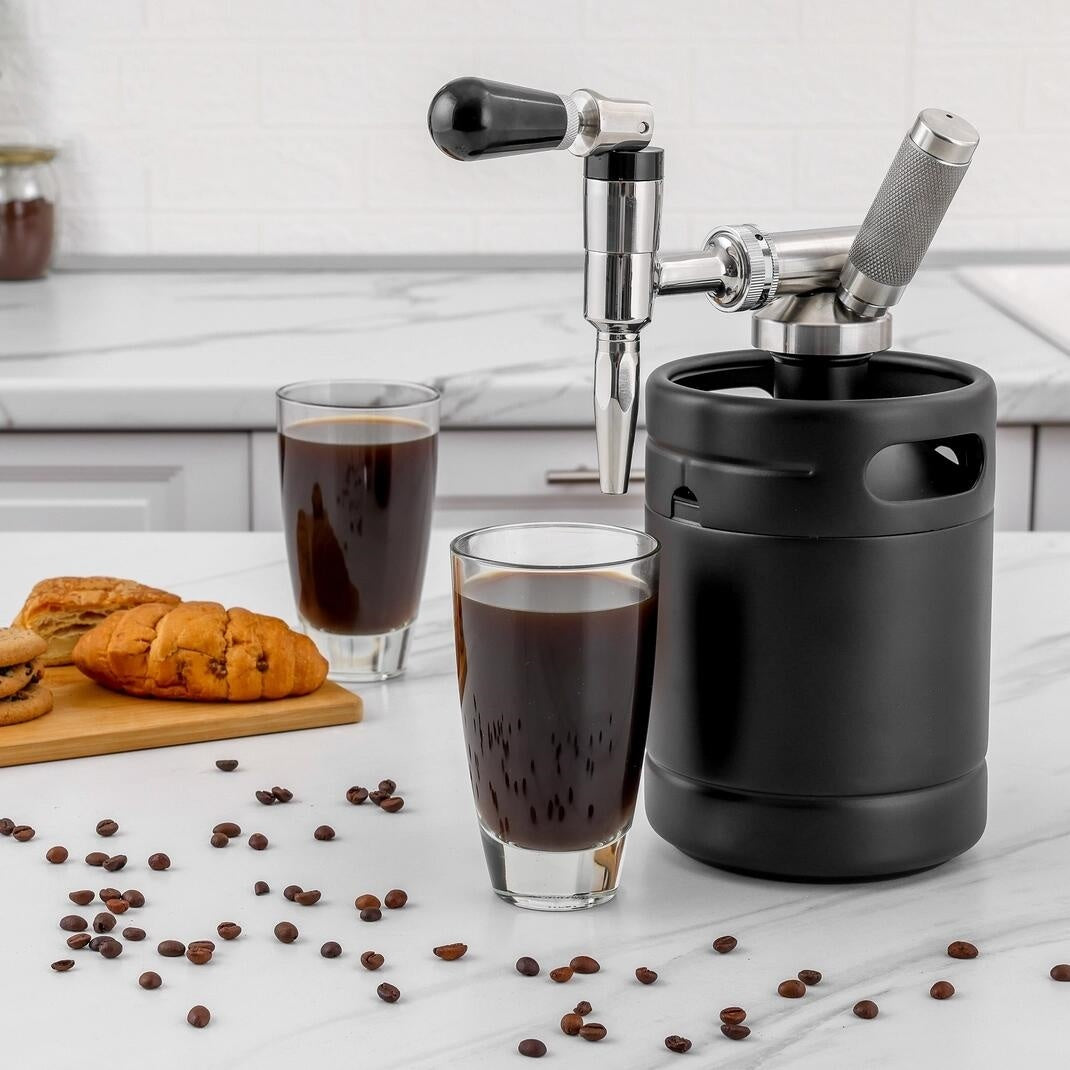 Village Brew Nitro Coffee 2L dimple black mini keg